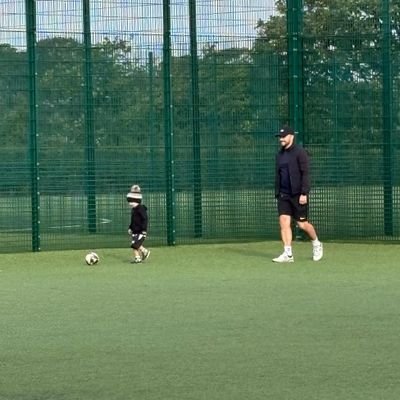 SimonWilliamsV1's profile picture. Head of Player Care & Communications @lfeonline for @efl, therapeutic counsellor and NUFC 💫