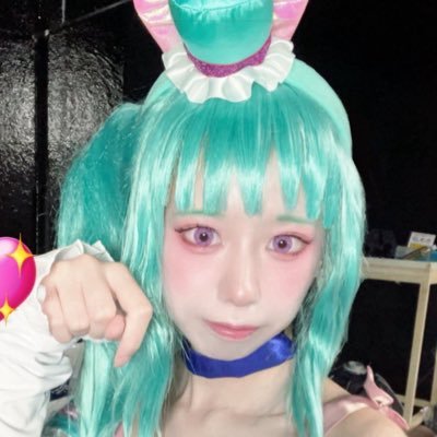 20↑関西で活動している万年初心者レイヤーでありアニクラよくいます✨鬼加工とゆうなの加工オブ加工なので実物はいないと思ってください!基本なんでも好き。可愛い女の子キャラが好き!/お別れはブロ解で/推し!→🐈⬛💜推しであり私の旦那→グリズリー🐻💥#れいここパワーワード #アニクラ酒クズお嬢様部
