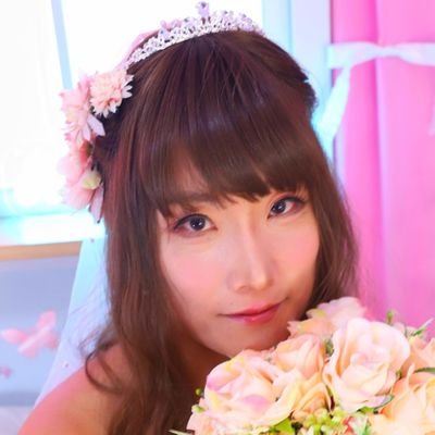 咲です。女装です。
主な活動拠点→新宿二丁目/秋葉原/銀座/浅草/横浜
お気軽にフォローしてください😊
人生初女装・初女の子クラブ→2014/1/9無駄に歴だけ長い。初女装サロンは秋葉原のユメミルさん。インスタ映えな写真が撮りたい📷