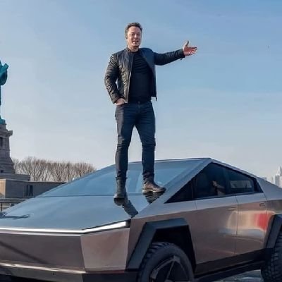 C.E.O of Tesla spaceX Boeing company Doge coin 🐕