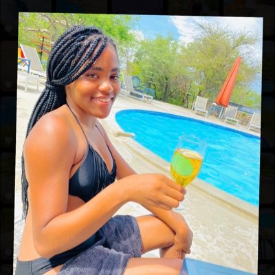 Is not about what you know but rather who you know 💵💵 @ManUtd ❤️⚽️EPL,Gym🏋️♀️ tourist, friendly guy❤️🔥, Game Enthusiast 🎮,🍻. Science 🧪 💊🦠🧬 Code C1🚘