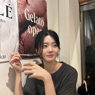 icloud7779's profile picture. 낭만합격