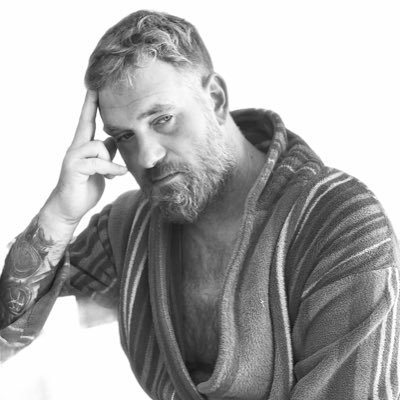 BaggerZoeg's profile picture. Violent Reactionist, Broke Investor, Professional Smuggler, GoldBug