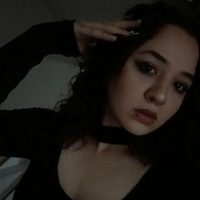 urpunkiemama's profile picture. خودمم نمیدونم..