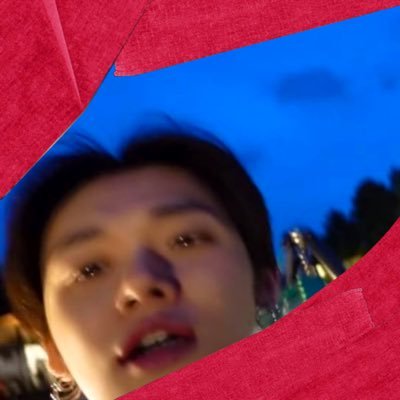 traitortogether's profile picture.