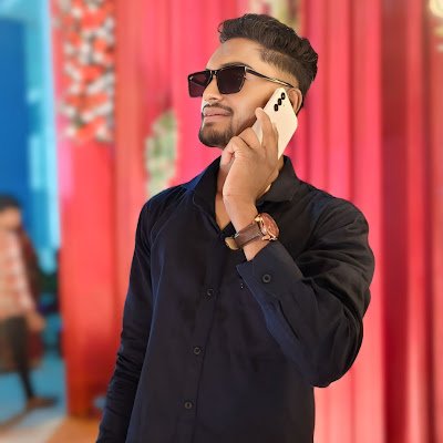 NikhilValvi05's profile picture. 📈 Digital Marketing Business Builder
⬇️Sarvice 
📱 Social Media Management 
🎨 Canva Designing 
📊 SEO Setup