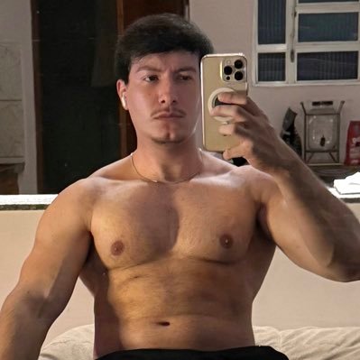 Eu sei que às vezes parece que estou abrindo um diálogo aqui, mas estou apenas expondo minha opinião. Não me interesso pela sua. Segue lá no Instagram também: