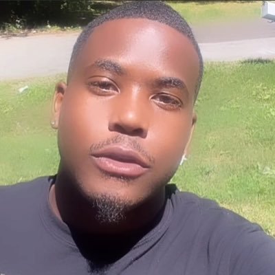 JV0KAL's profile picture. part 1 of my debut ALBUM . . OUT NOW . . SOUSCHEF/vocalist/writer/creator/animator/engineer/vocalproducer Little Rock, Arkansas 🎤 born