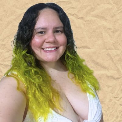 Autora de romances clichês com pitadas de hot e drama | autorajaynebueno@gmail.com