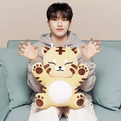 kiko47318258's profile picture. seventeen🐯 韓流 보이즈2플래닛 유메키