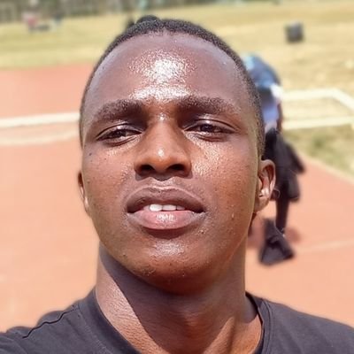 aleqske's profile picture. Do things that really matter.