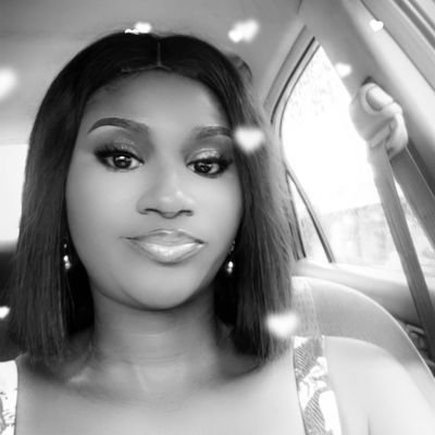 DamilolaOyewo18's profile picture. 