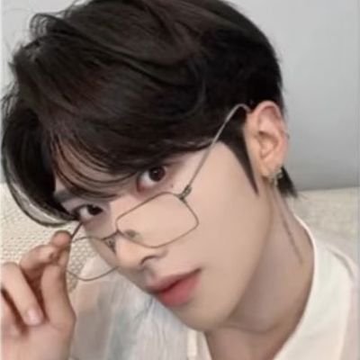 332211a__a's profile picture. SWEAT💧SWEAT💧