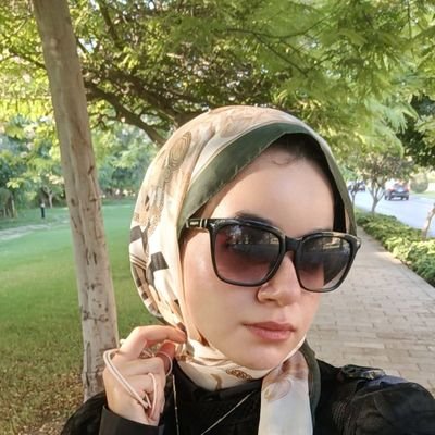 HagerYahya13's profile picture. Otter core