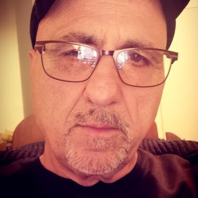 DavidMeekly's profile picture. art project director