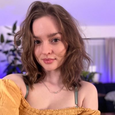 AlyssaBrag14946's profile picture. being lonely is costly 😍🍑💦