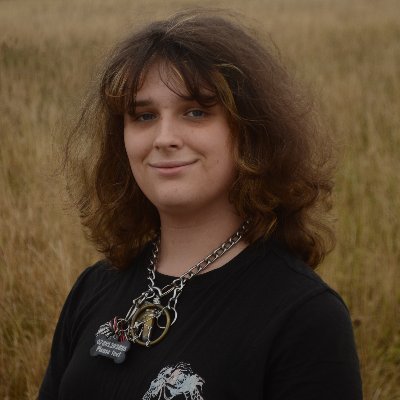 ComradeHeather_'s profile picture. Tranny, motorbike enthusiast and wankel defender | Comp-Sci student | 19 | ILY my GF @preycel_ 💜