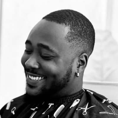 iamedemelisee's profile picture. 〰️〰️〰️