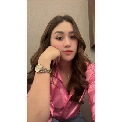 TataMaryanti's profile picture. SABAR DAN BERSYUKUR ITU TIDAK MEMBUAT MU MISKIN 
SINGLE 
MOMY BRYAN WIJAYA