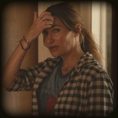 ° 𑁍̤ۨ Special Agent Eve Miller ⨾ ⁴₃ 𓇡 ⦃ 𝑚𝑜𝑡ℎ𝑒𝑟 𝑏𝑒𝑎𝑟 ⦄ ❝ it will never be enough for someone who already decided it wasn't ❞ , 𝓚