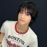 ‧₊˚수정˚₊‧ (@rockcrystal626) 's Twitter Profile Photo