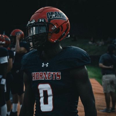💫Defensive ATH|2027| VA | HT:6’1 WT:180 |⭐️dezhim27@gmail.com| coach: cbayless@ocss-va.org - DM for contacts