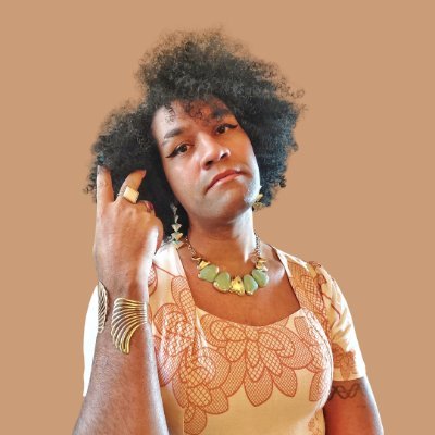 Ela/ella; Gênero; Antirracismo; Não Monogamia;
No meu Insta eu explico os tweets que publico aqui.
#VocêJáParouParaPensar?