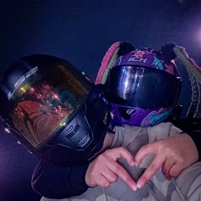 andres_vel01's profile picture. 