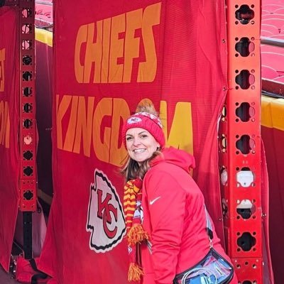 I love #ChiefsKingdom & baking. Views expressed are solely my own.