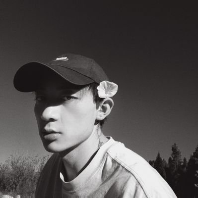 xixixi1229's profile picture. 水泳選手