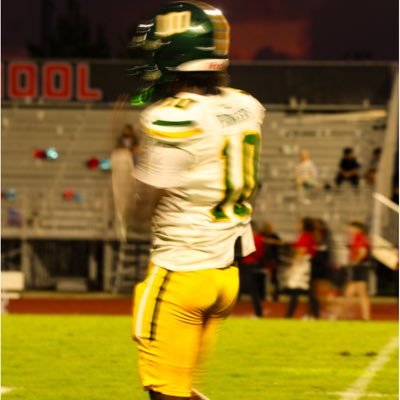 5’10 170 ⚡️ co(27) ATH 🇨🇲 | 4.7 gpa 📚| 🔰|