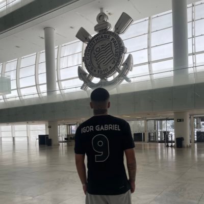 kabeca_034's profile picture. é que eles tem medo do novo...