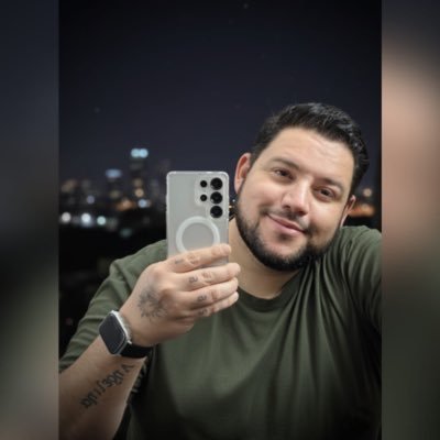 CristoferElenes's profile picture. IG: cristoferelenes