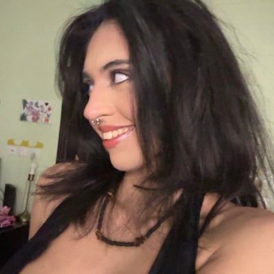 1Blooddy's profile picture. 