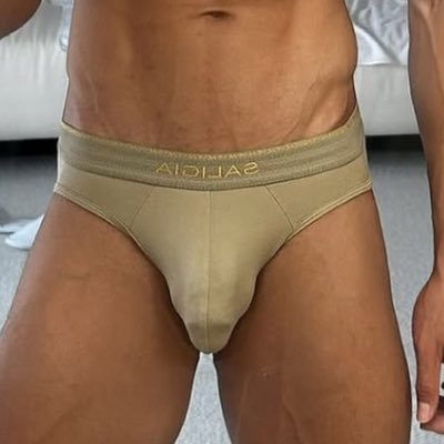 n0ctislucis69's profile picture. Eow