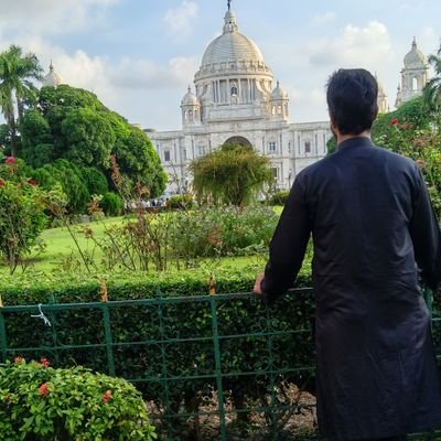 ✊ | सच्चाई का साथी, अन्याय का विरोधी। 🗣️| हर इंसान की इज़्ज़त करना मेरा फ़र्ज़ है। ✨| एक बेहतर दुनिया की ओर एक कदम।