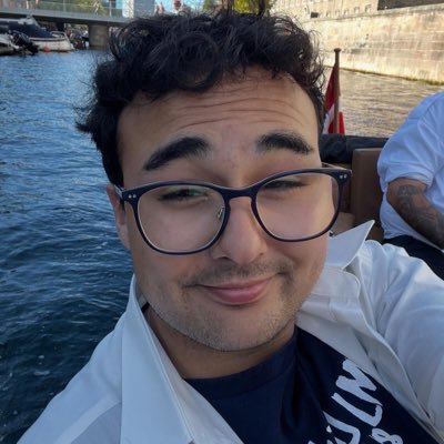 music guy. part time comic. student. jew. lib dem. bisexual. swiftie. he/him. UTC.