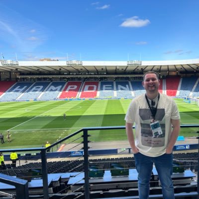 ⚽️✍️ + 🎙️| Senior Football Writer for @WorldFootballi | Audio Descriptive Commentator | Also featured on @OneFootball, @Ground_Guru, @_GIFN, @GGFN_ & @BTLVid.