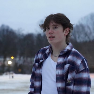 D84112Patrick11's profile picture. Sarcasm is the spice of my life, and I'm serving the best realness, proudly gay and here to slay to get the best partner 🌈 🌈