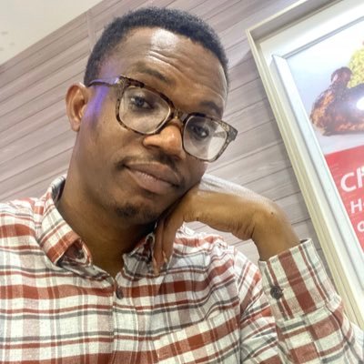 SouzanDavid's profile picture. 