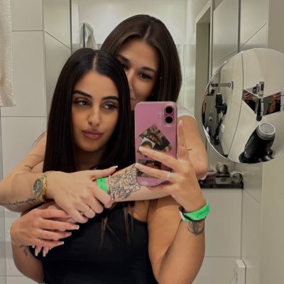 yadreamwifey's profile picture. M🩷