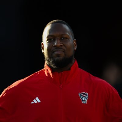 NCSU Alumni - NC State Recruiter @PackFootball / IG: @_5tres