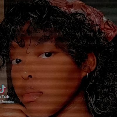 LeratoGumede3's profile picture. In God we trust ❤