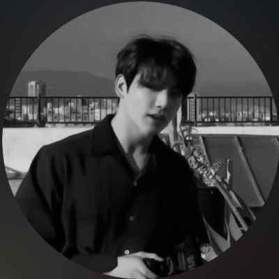 JungkoksD33097's profile picture. 