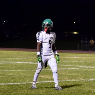 JakariHill_'s profile picture. Syracuse, NY | WR/CB | 150/5’7” | GPA 3.2 |Onondaga Central HS C/O 28 | 315-382-9527 jakarihill05@gmail.com | Coach Josiah Jones: jjones@onondagacsd.org