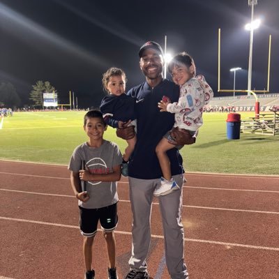 Husband | Father | Social Studies Teacher, WR Coach and Assistant Basketball Coach @ TWHS