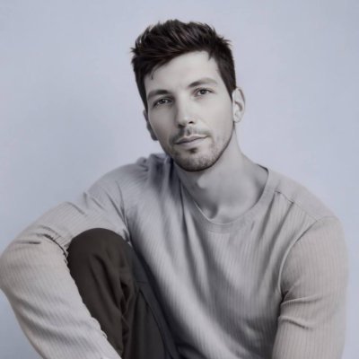 strangerfx2's profile picture. 