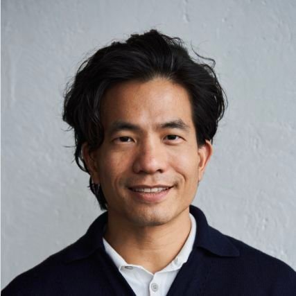 Creative spirit with an infinite tech and venture canvas. Founder w 2 exits, Seed VC w 6 unicorns, #vegan Board Member & Global Managing Partner @500GlobalVC