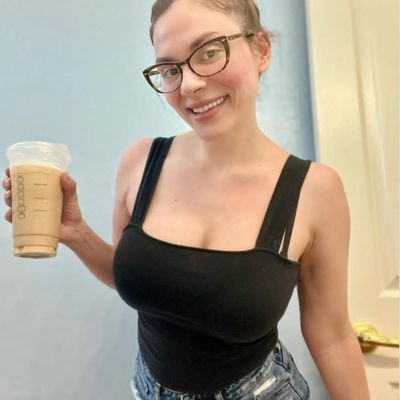 New on here,trying to get along. I hope people here are fun hehehe
