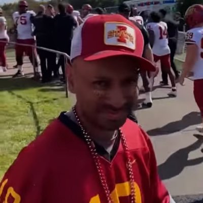 local idiot of Ames 🌽 advocate for selling beer to all those inside jack trice stadium 🍻